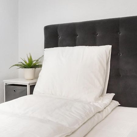 5 Min Fra Banegarden - Plads Til 4-Personer Apartamento Ålborg Exterior foto
