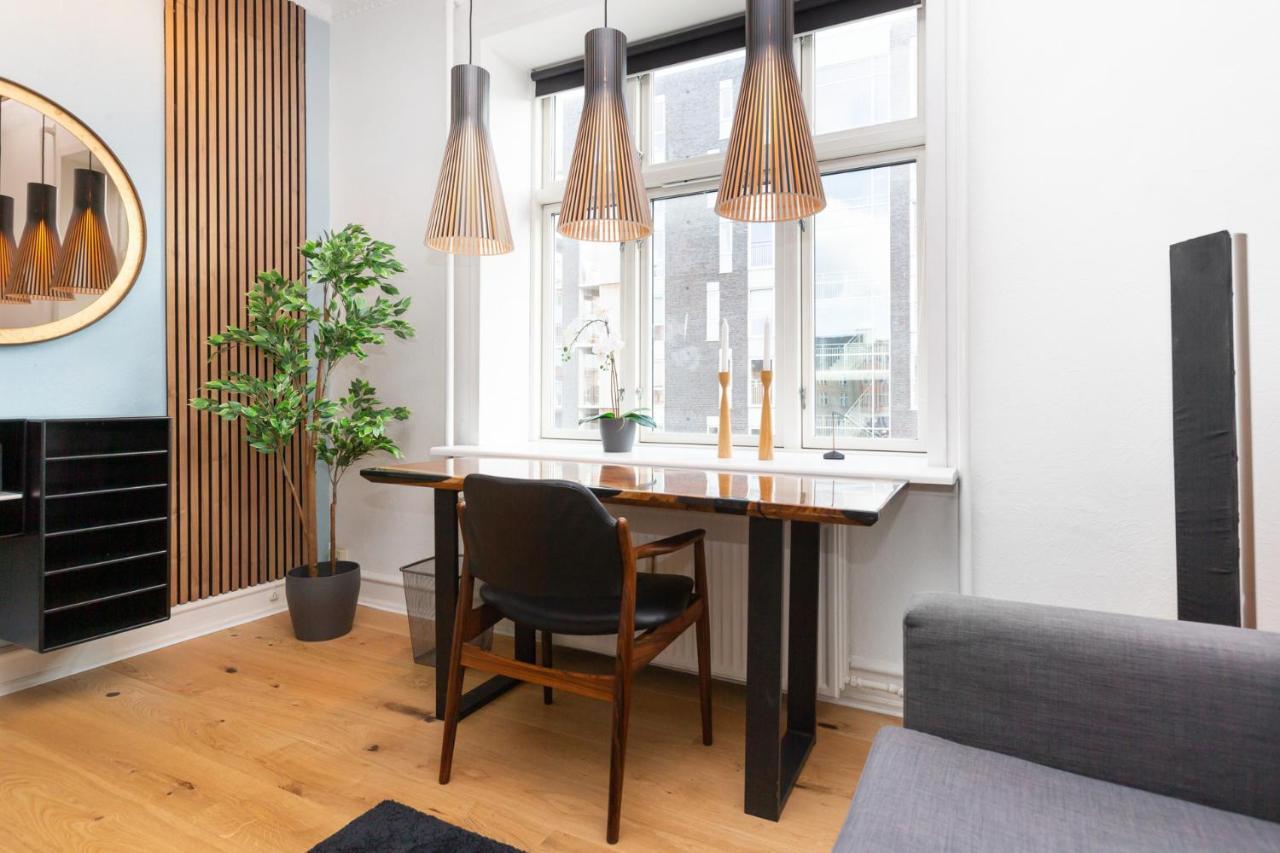 5 Min Fra Banegarden - Plads Til 4-Personer Apartamento Ålborg Exterior foto