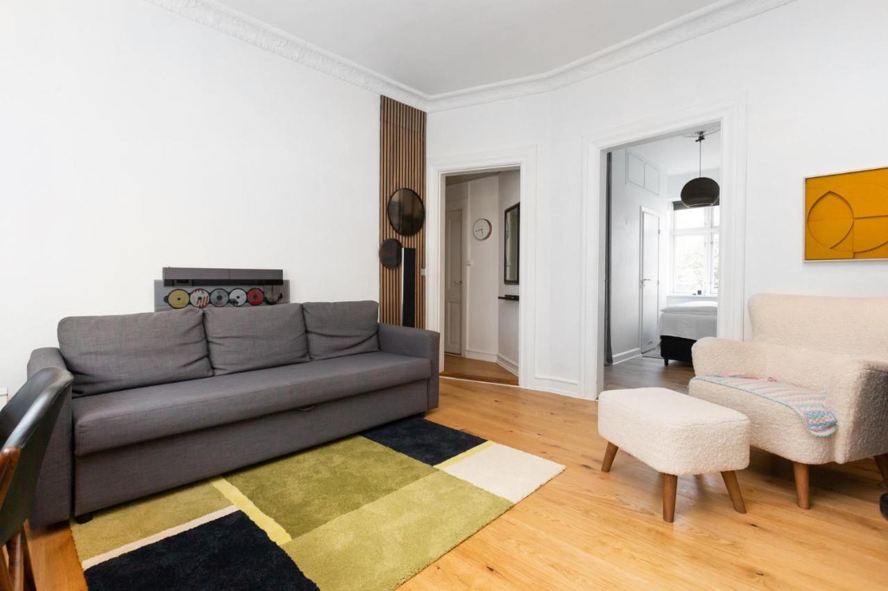 5 Min Fra Banegarden - Plads Til 4-Personer Apartamento Ålborg Exterior foto